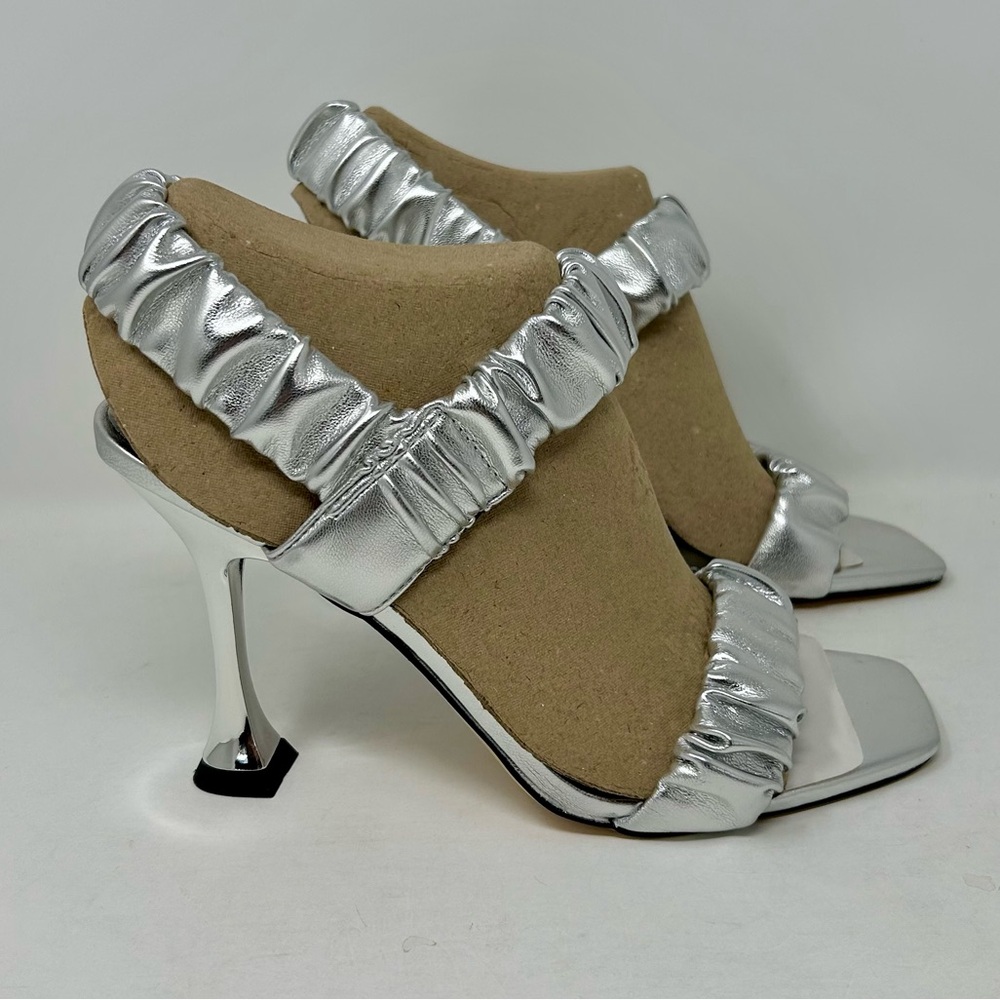 NEW Nine West Zuzie Stiletto Pump Heels Women's Size 8